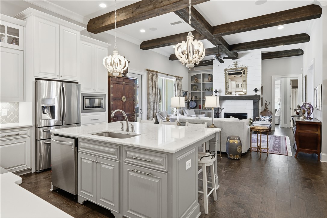 2690 CARRINGTON Court