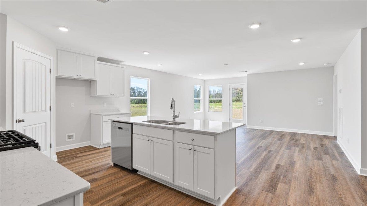 616 ASHETON Drive