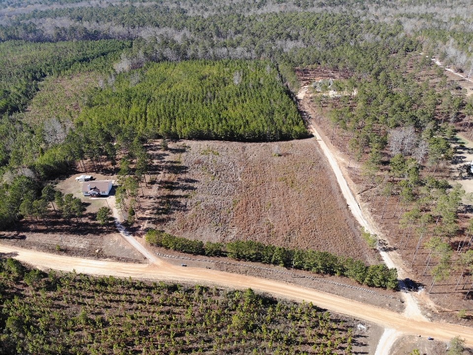 9030 HILLANDALE Drive