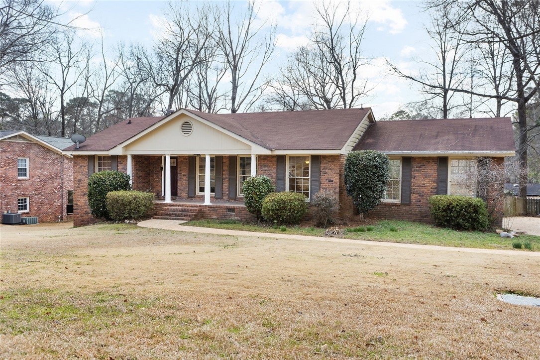 1310 GWEN MILL Drive