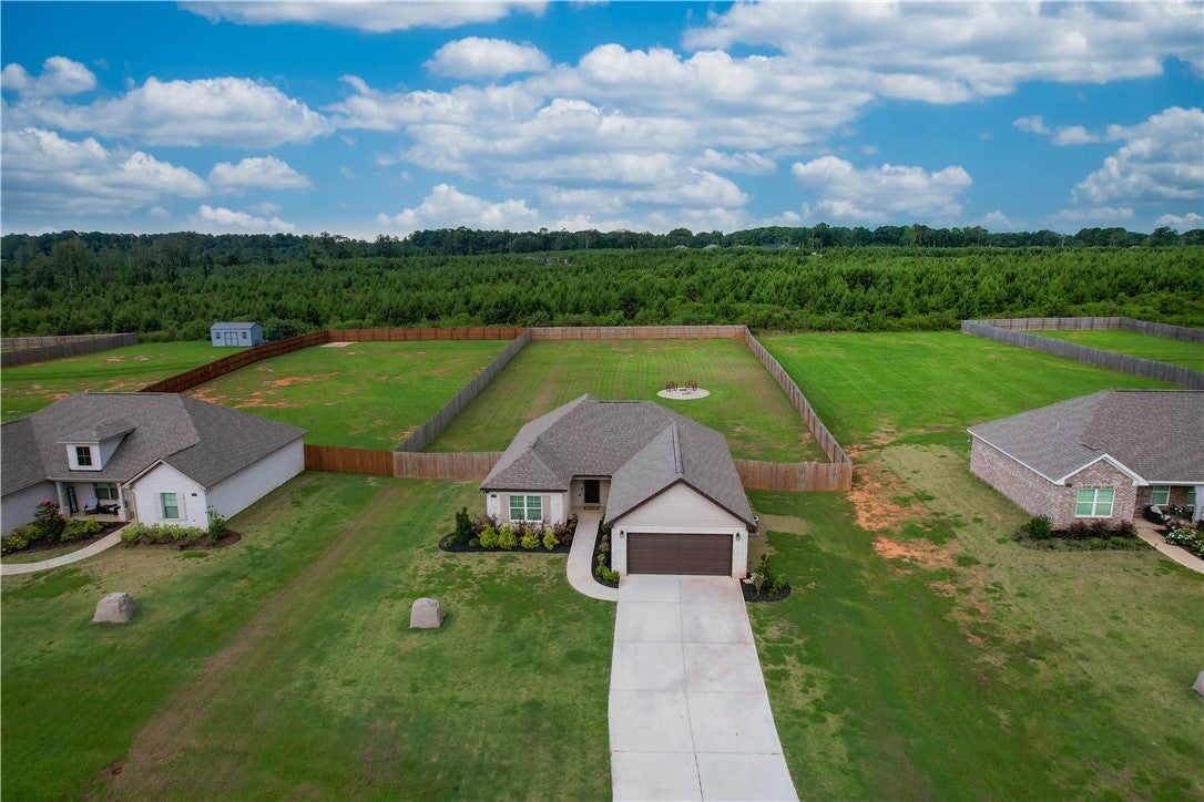 698 LEE ROAD 270