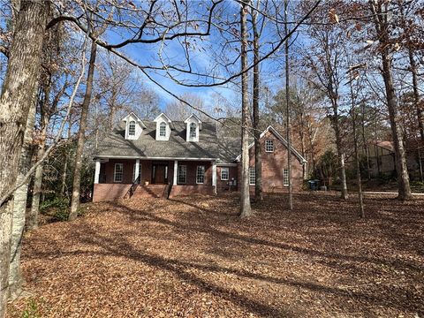 2567 BENT CREEK Road Auburn AL 36830