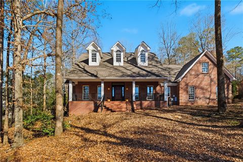 Photo of 2567 BENT CREEK Road, Auburn, AL 36830 (MLS # 178273)