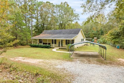 1876 LEE ROAD 375 Valley AL 36854