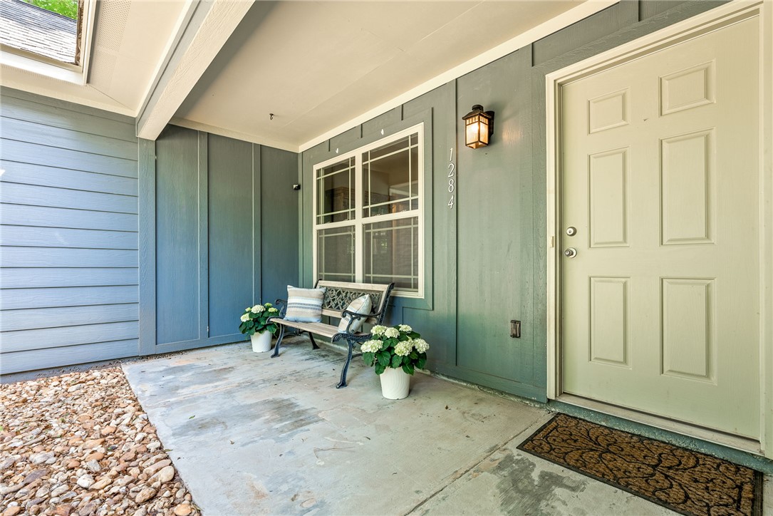 1284 LEE ROAD 281