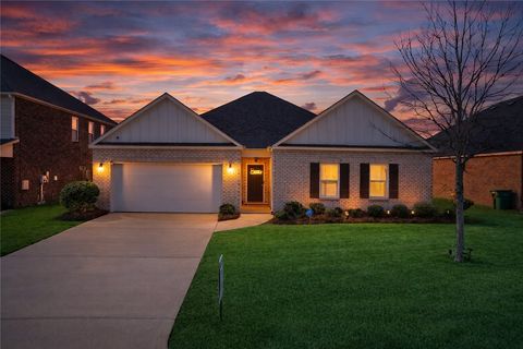 Photo of 1360 BARRETT Way, Montgomery, AL 36117 (MLS # 178764)