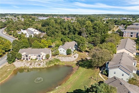 Photo of 447 W LONGLEAF Drive #206, Auburn, AL 36830 (MLS # 177010)