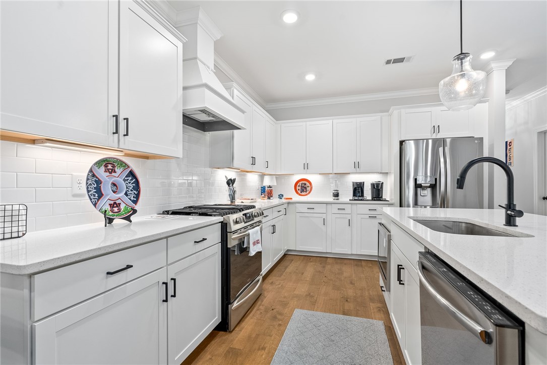 953 WHISTLING STRAITS Drive