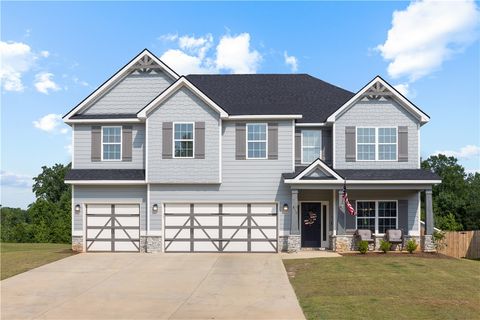 810 TIGER Trail Opelika AL 36804