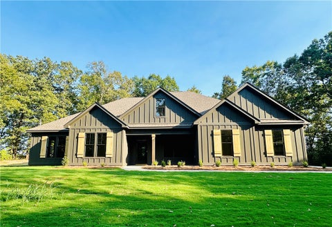 Photo of 124 LEE ROAD 182, Opelika, AL 36804 (MLS # 182614)