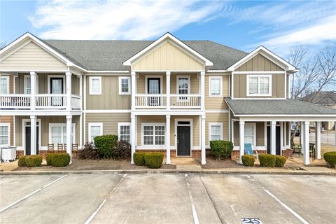 Photo of 1957 WIRE Road #29, Auburn, AL 36832 (MLS # 178411)
