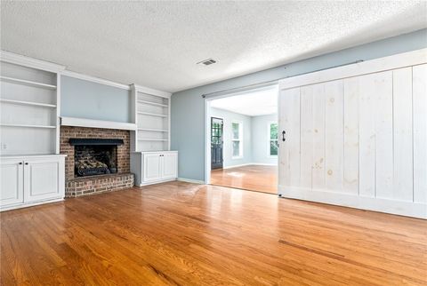 708 INGRAM Court Opelika AL 36801