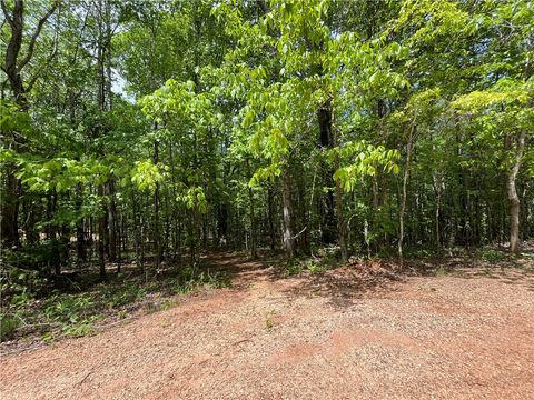 Photo of 1 LEE ROAD 72, Waverly, AL 36879 (MLS # 176745)