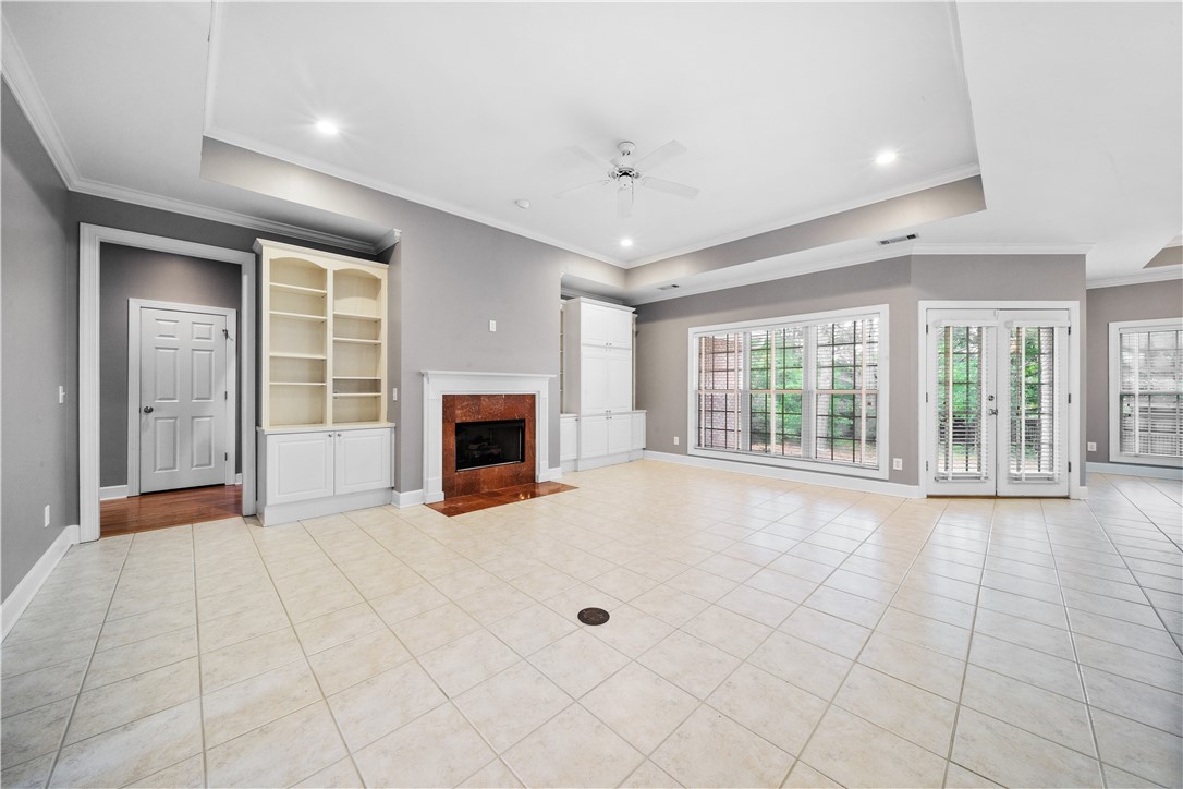 3573 RIDGEVIEW Court