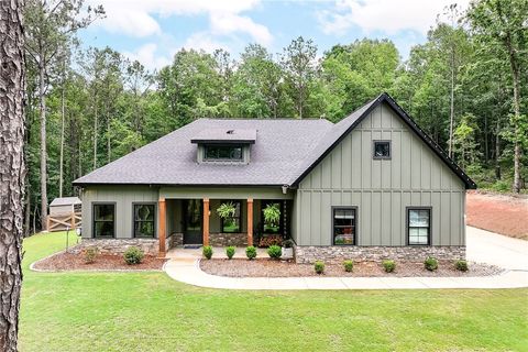Photo of 3940 LEE ROAD 183, Opelika, AL 36804 (MLS # 175391)