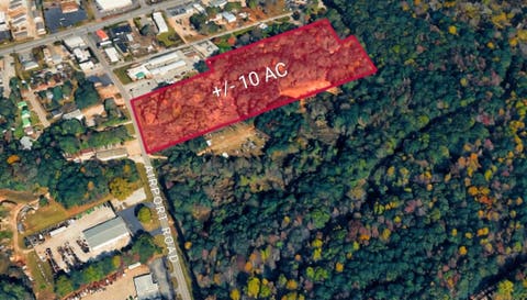 Photo of 1 AIRPORT Road, Opelika, AL 36801 (MLS # 181986)