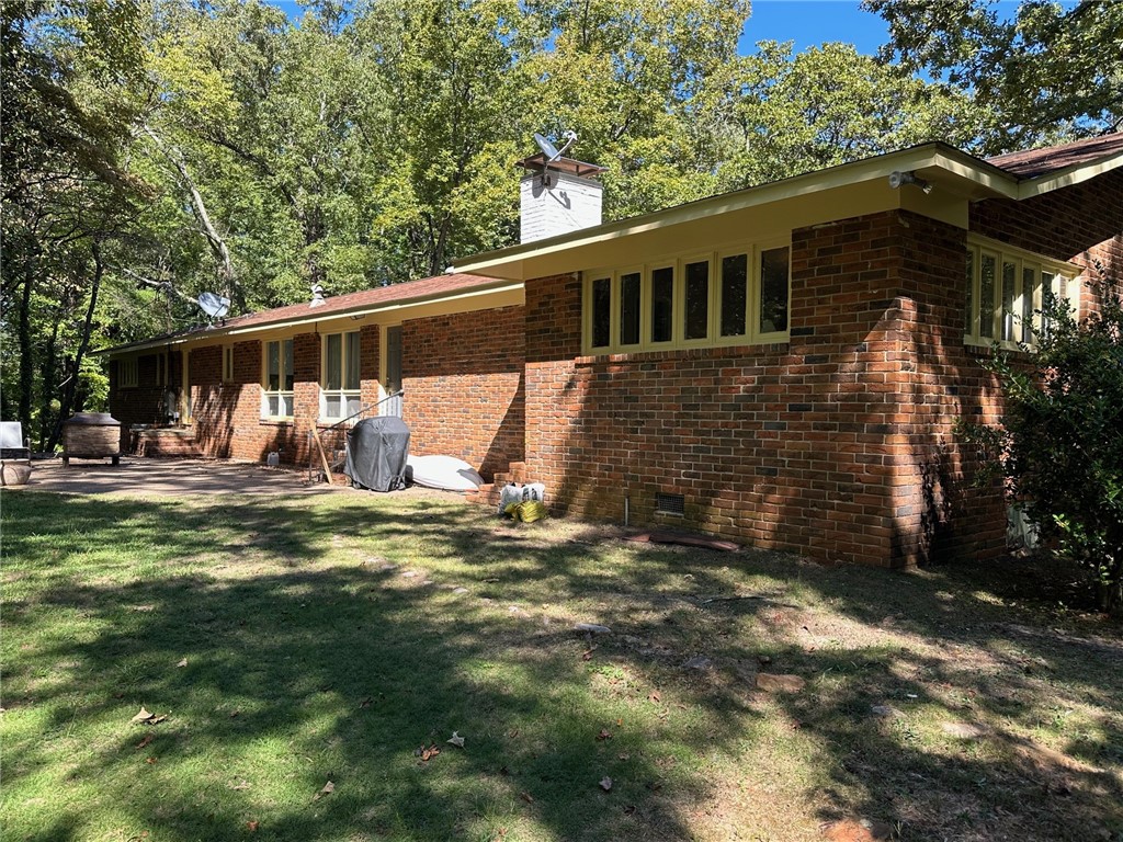 467 SOUTHVIEW Drive
