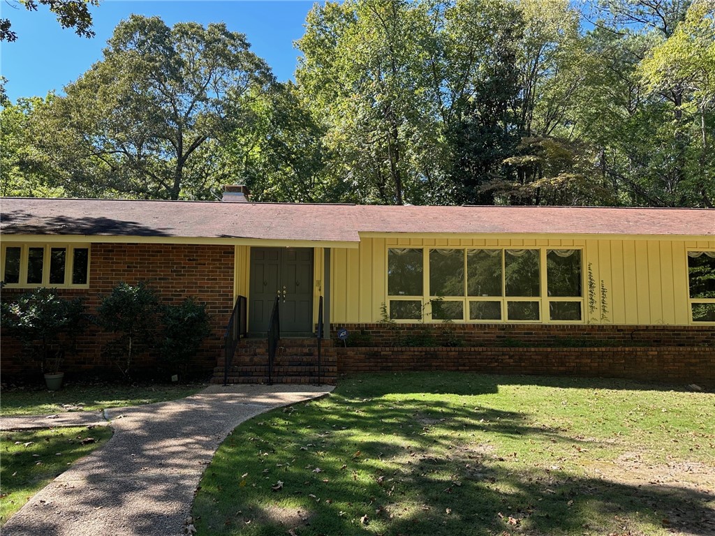 467 SOUTHVIEW Drive