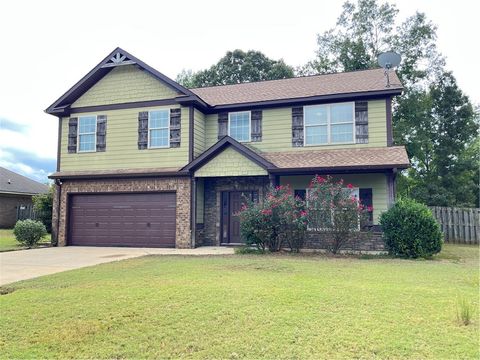 205 INDIGO Avenue Opelika AL 36801
