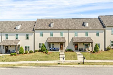 Photo of 2252 PAM Circle, Auburn, AL 36832 (MLS # 180088)