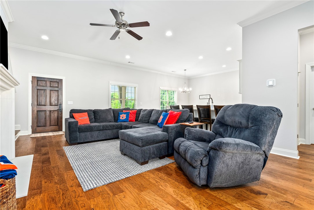 2252 PAM Circle