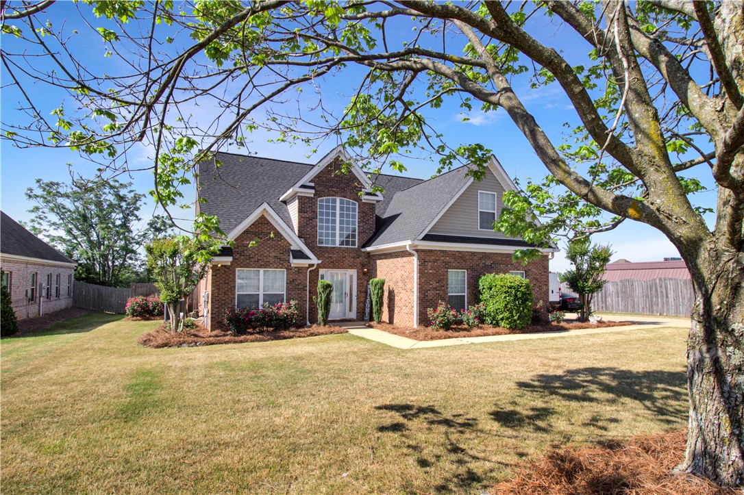 603 W TOWNE LAKE Circle W