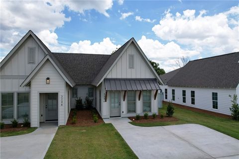 91 BRADLEY Lane Auburn AL 36830