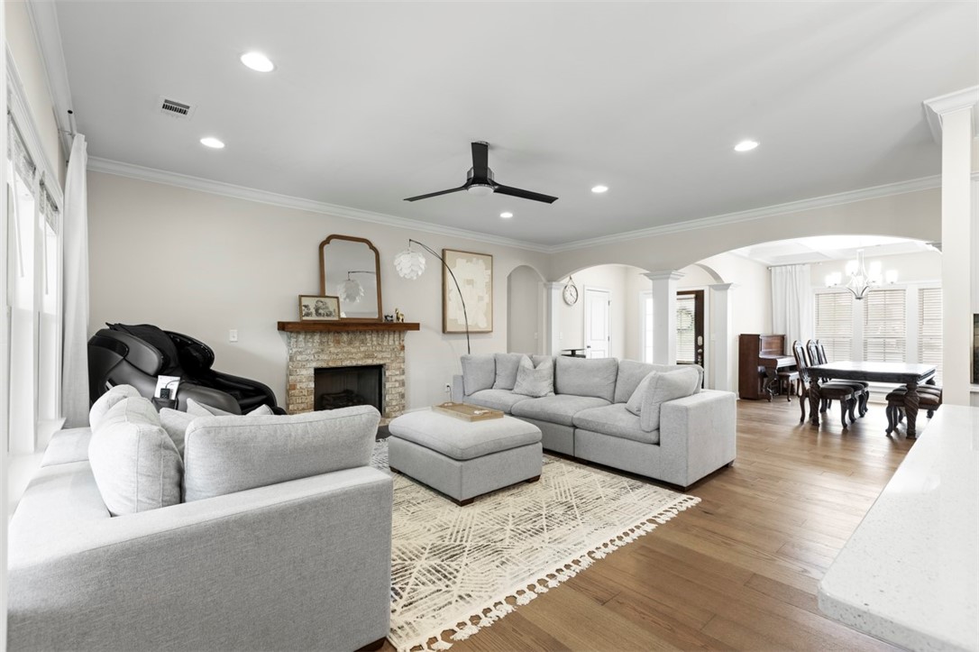 484 BENNINGTON Court