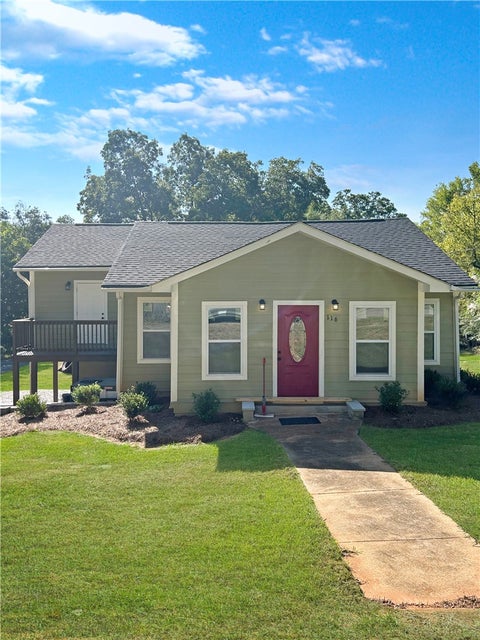 Photo of 116 E 20TH Street, Lanett, AL 36863 (MLS # 182397)