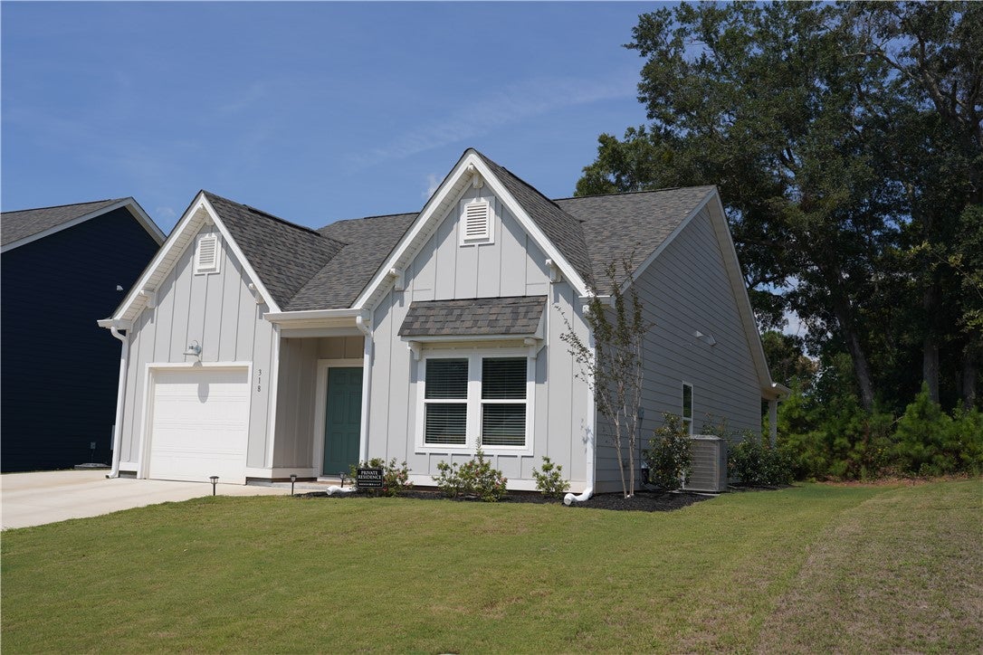 318 GRAY Street