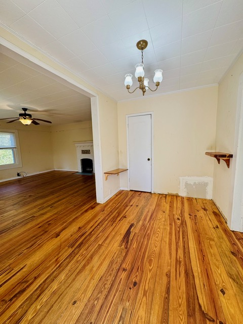 1808 Waverly Parkway