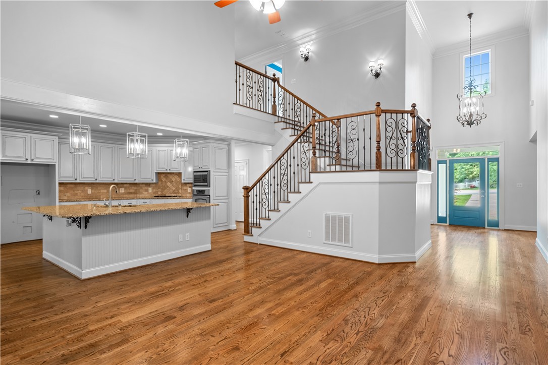 Auburn, Alabama 36830, United States, 6 Bedrooms Bedrooms, ,5 BathroomsBathrooms,Residential,Active,146829