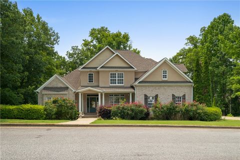1652 COVINGTON Ridge Auburn AL 36830