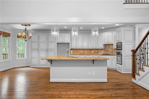 Photo of 1652 COVINGTON Ridge, Auburn, AL 36830 (MLS # 175203)