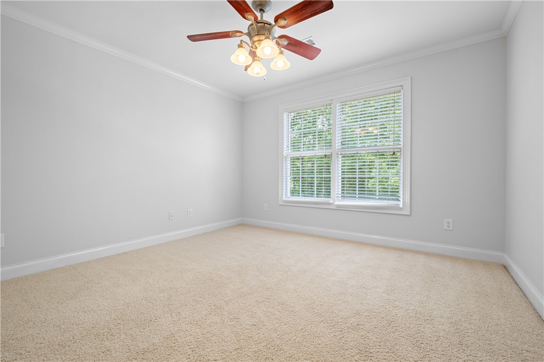 Auburn, Alabama 36830, United States, 6 Bedrooms Bedrooms, ,5 BathroomsBathrooms,Residential,Active,146829