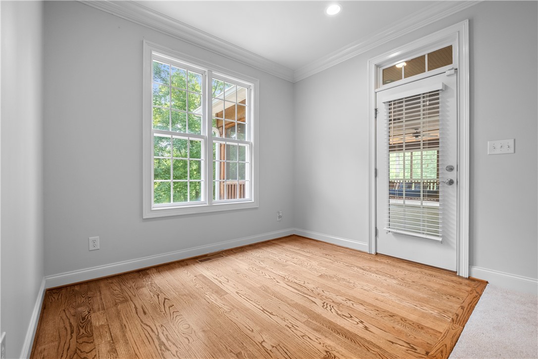 Auburn, Alabama 36830, United States, 6 Bedrooms Bedrooms, ,5 BathroomsBathrooms,Residential,Active,146829