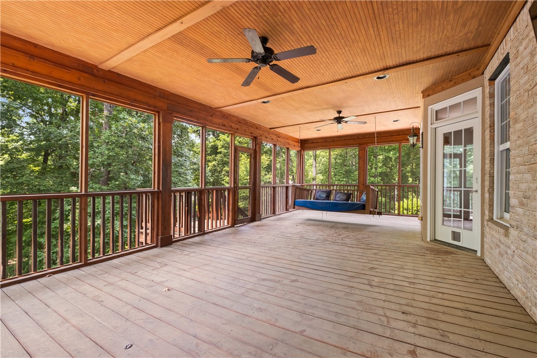 Auburn, Alabama 36830, United States, 6 Bedrooms Bedrooms, ,5 BathroomsBathrooms,Residential,Active,146829