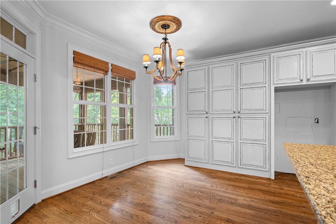 Auburn, Alabama 36830, United States, 6 Bedrooms Bedrooms, ,5 BathroomsBathrooms,Residential,Active,146829