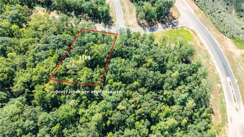 Photo of 2012 BLAKENEY Lane, Auburn, AL 36830 (MLS # 182284)