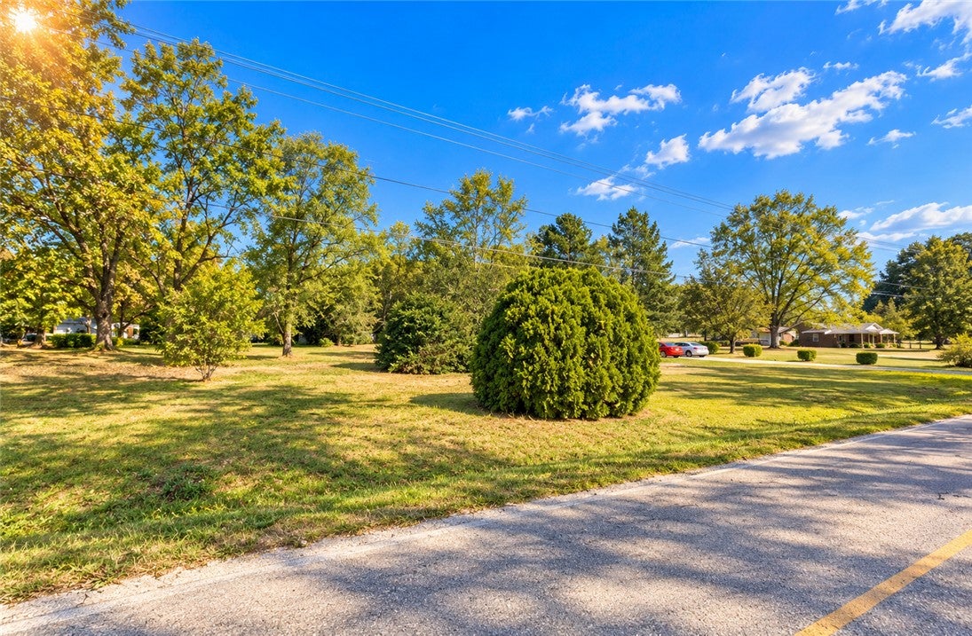 514 OLD COLUMBUS Road