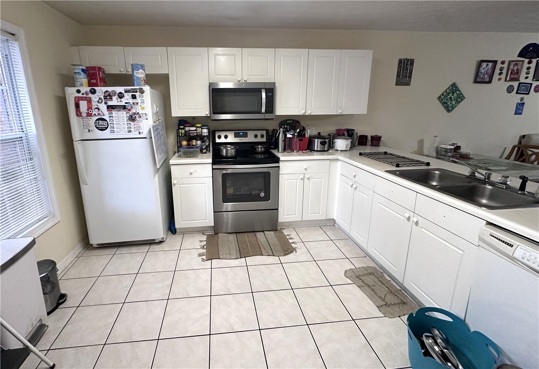 1477 N DONAHUE Drive 1308