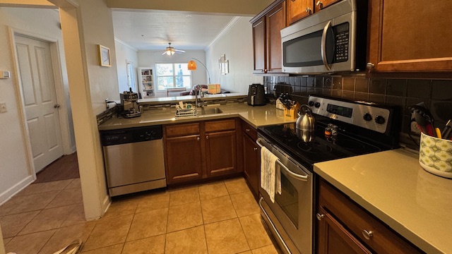 607 W GLENN Avenue 201