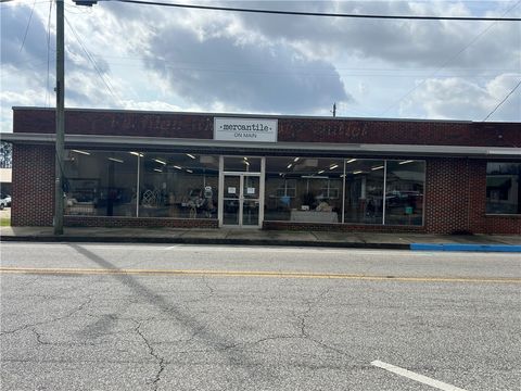 77 W MAIN Street Notasulga AL 36866