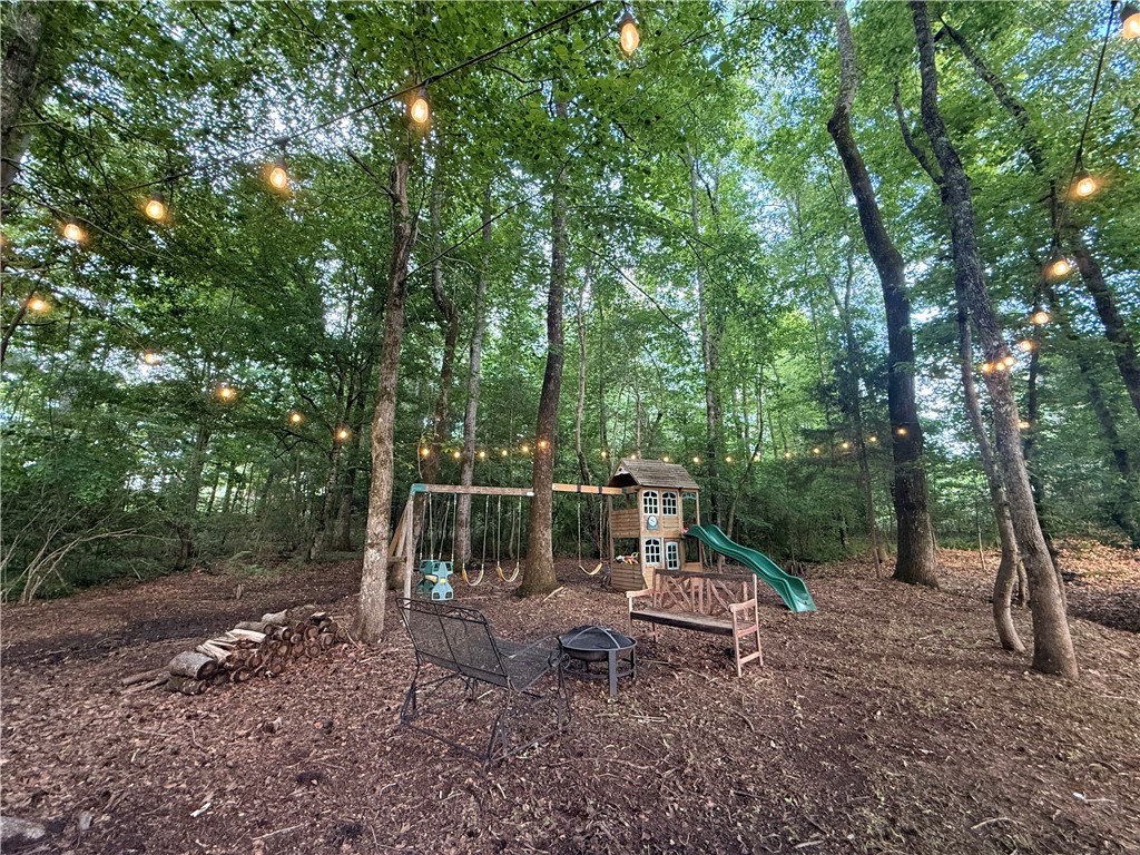 846 BERKSHIRE Court