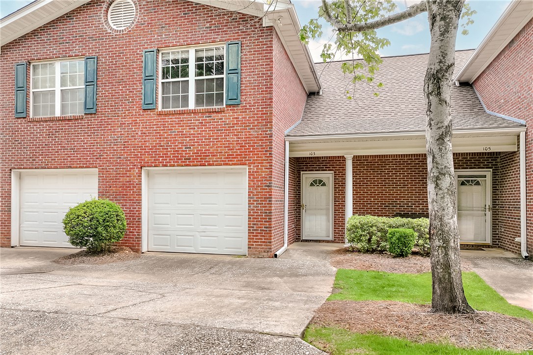 2428 E UNIVERSITY Drive 103