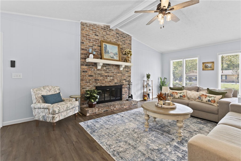 Photo of 3206 NORTHGATE Drive, Opelika, AL 36801 (MLS # 182407)