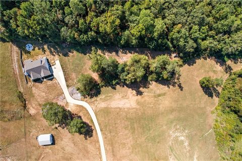 Photo of 273 LEE ROAD 852, Opelika, AL 36804 (MLS # 176896)
