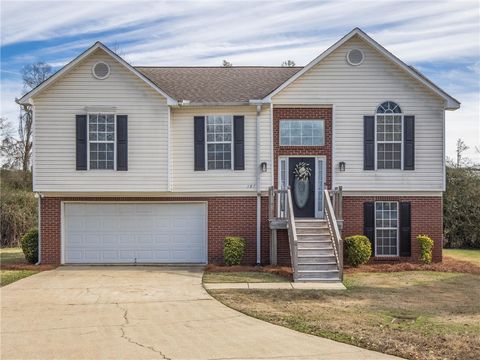 287 CHINABERRY Court Auburn AL 36830