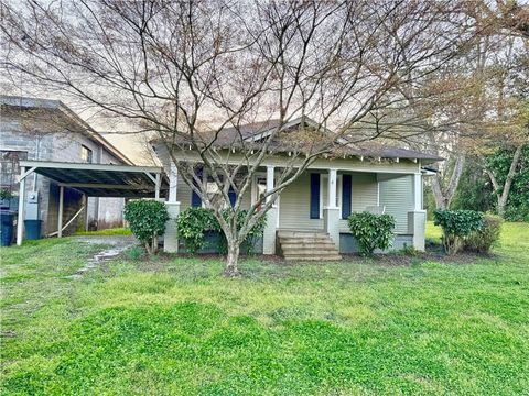 Photo of 1533 MAIN Street, Roanoke, AL 36274 (MLS # 179466)