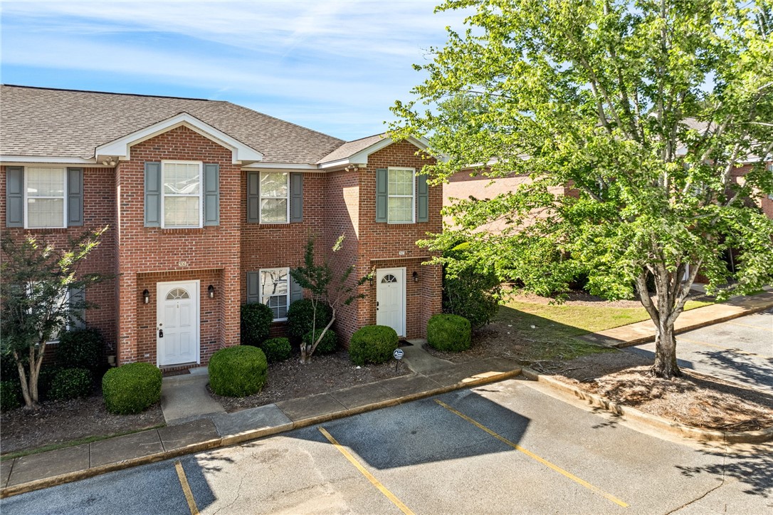 1477 DONAHUE Drive 502